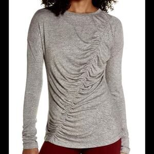 DONATING! LAST CHANCE! Zella long sleeve tee, So Graceful heather gray workout